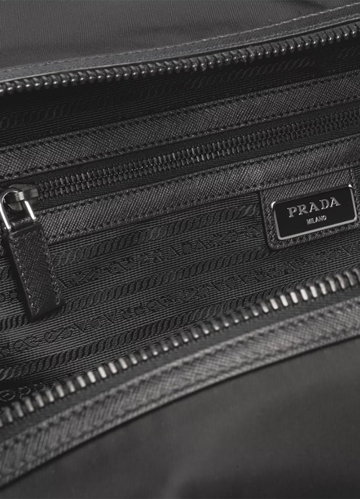 Prada Re-Nylon schoudertas met kalfsleren details - detail 5 zwart
