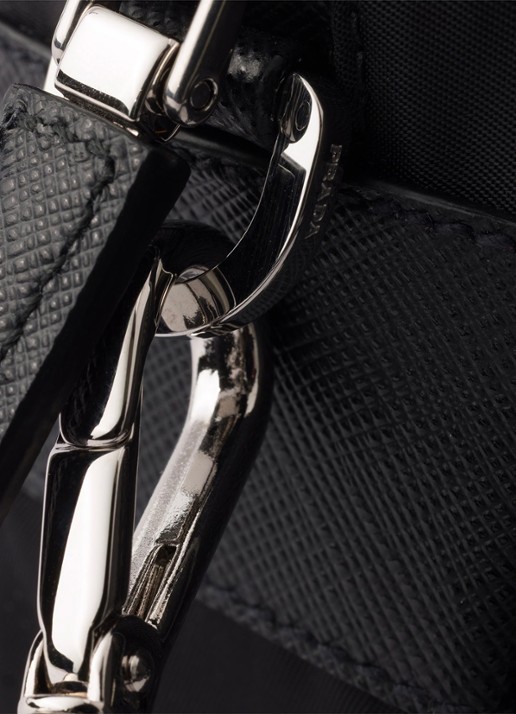 Prada Re-Nylon schoudertas met leren details - detail 5 zwart