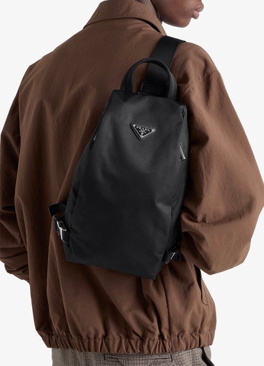 Prada Re-Nylon schoudertas met leren details - voorkant 2 zwart