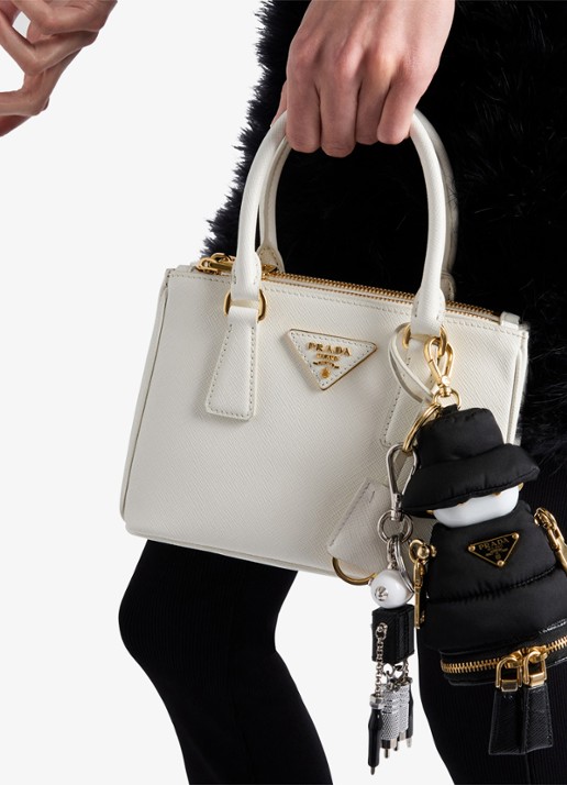 Prada Re-Nylon Soft Robot tasbedel - voorkant 2 zwart