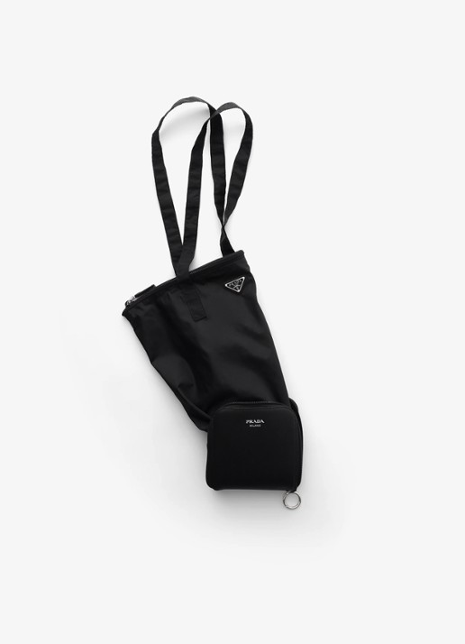 Prada Re-Nylon tasbedel van leer met opbergbare tas - detail 3 zwart