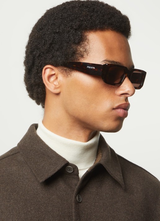 Prada Retro zonnebril PR06YS - voorkant 5 donkerbruin