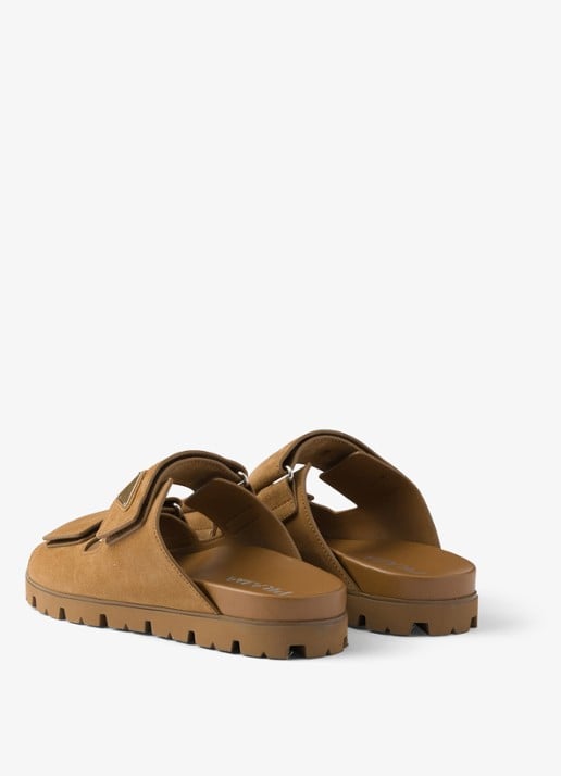 Prada Sandaal van kalfssuède - achterkant camel