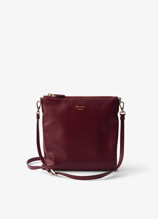 Prada Schoudertas van lamsleer - voorkant donkerrood