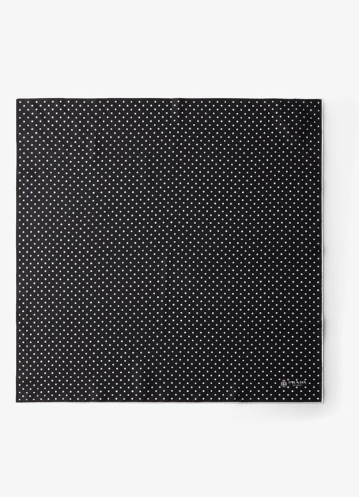Prada Sjaal van zijde met stippenprint 65 cm - voorkant 3 zwart