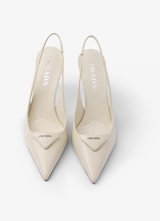 Prada Slingback van lakleer met logo - detail 4 gebroken wit