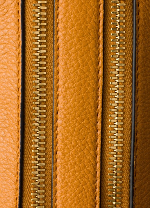 Prada Small crossbodytas van kalfsleer - detail 5 oranje