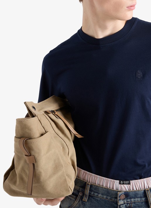 Prada T-shirt met logoborduring - detail 2 blauw