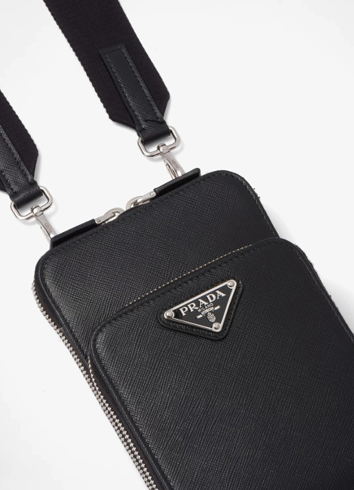 Prada Telefoonhoes van leer met afneembare schouderriem - detail 3 zwart