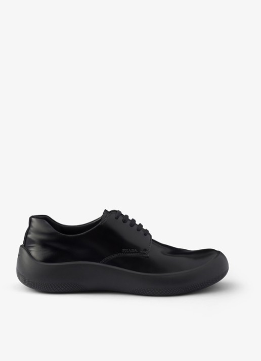 Prada Veterschoen van leer met glanzende finish