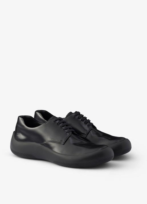 Prada Veterschoen van leer - detail 2 zwart
