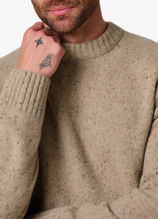 Profuomo Fijngebreide trui van wol met ronde hals - detail 5 beige