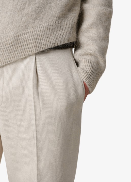 Profuomo Regular fit chino met visgraatdessin van wol - detail 3 beige