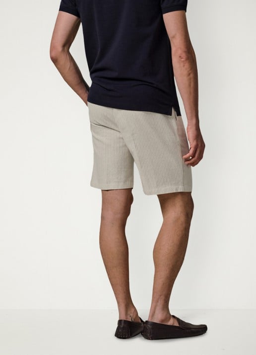 Profuomo Straight fit korte broek in linnenblend - achterkant gebroken wit