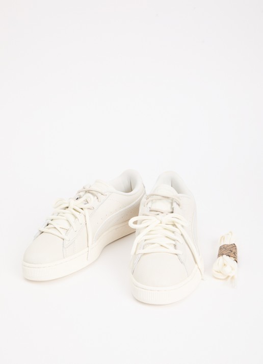 Puma Suede Bloom Dress-Up sneaker van leer - detail lichtgrijs