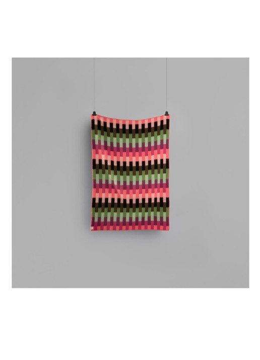 Røros Tweed Asmund Bold plaid 135 x 200 cm - detail 2 roze
