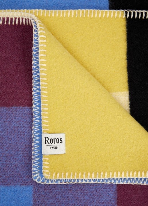 Røros Tweed Bento plaid van wol 135 x 200 cm - detail 3 lichtgeel