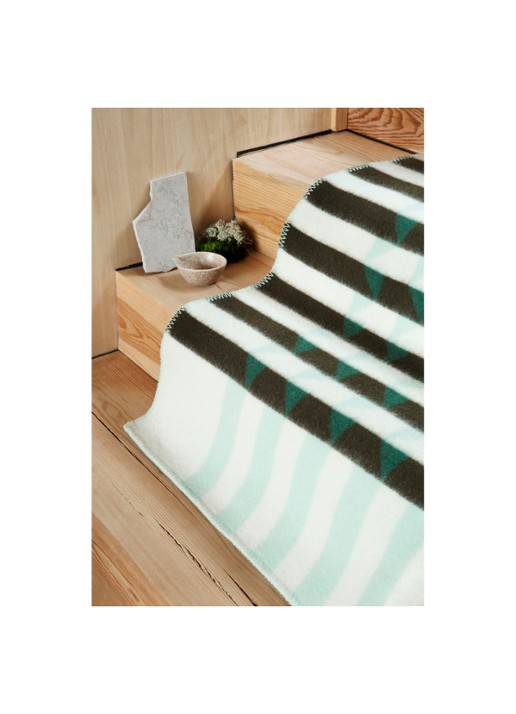 Røros Tweed Kvam plaid van lamswol 135 x 200 cm - voorkant 2 mint