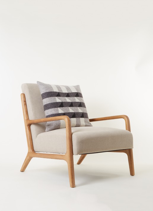 Røros Tweed Kvam sierkussen 50 x 50 cm - voorkant 4 antraciet