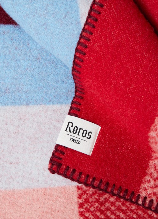 Røros Tweed Mikkel plaid van wol 135 x 200 cm - detail 3 steenrood