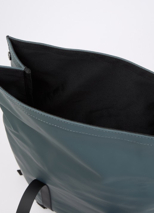 Rains 2 Way rugzak met 16 inch laptopvak en waterafstotende coating - detail 2 middengrijs