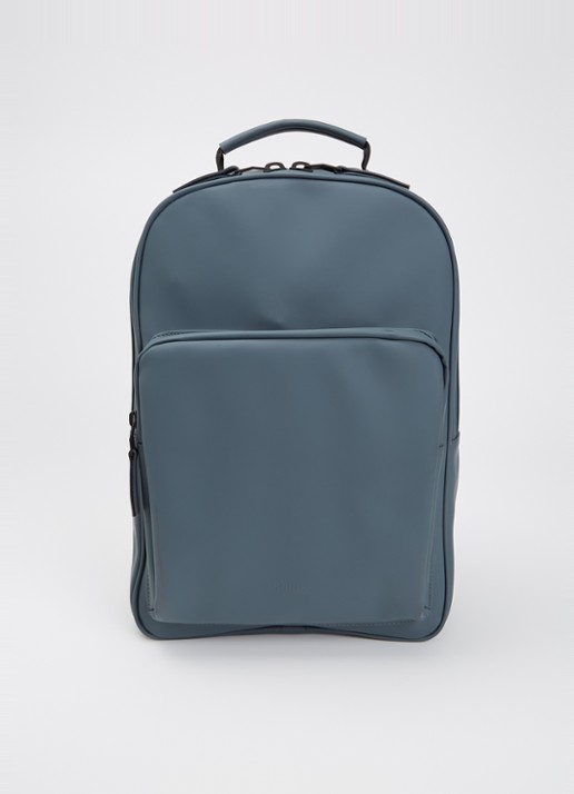 Rains Book Daypack W3 Large rugzak met 16 inch laptopvak en waterafstotende coating   - voorkant staalblauw