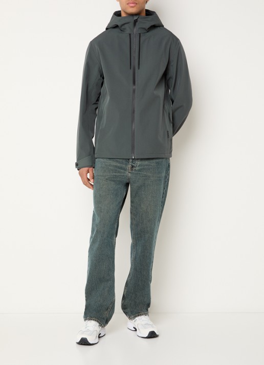 Rains Suva softshell jack met capuchon - voorkant 2 donkergrijs