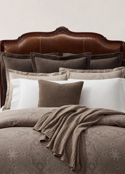 Ralph Lauren Beaumont sierkussenhoes 50 x 50 cm - achterkant lichtbruin