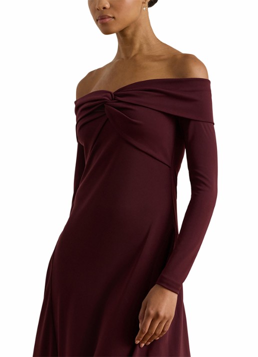 Ralph Lauren Off shoulder midi jurk met plooidetails - detail 4 dark garnet / bordeauxrood