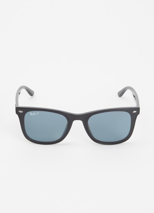 Ray-Ban Wayfarer zonnebril gepolariseerd RB4391D - detail zwart