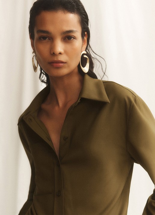Reiss Adie blouse in wolblend - detail 2 khaki