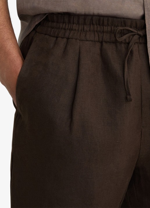 Reiss Barges straight fit korte broek van linnen - detail 2 chocoladebruin