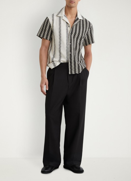 Reiss Dain fijngebreid regular fit overhemd met zigzag dessin - voorkant 2 wit / zwart