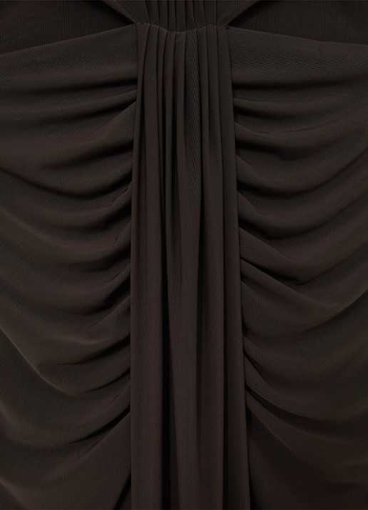 Reiss Daniella maxi jurk met halve col en plooidetail  - detail 4 donkerbruin