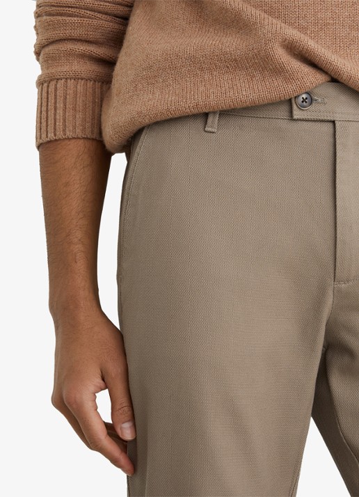 Reiss Dobby straight fit chino van katoen  - detail 2 lichtbruin