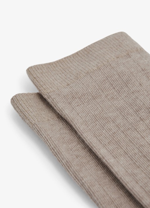 Reiss Felicia ribgebreide sokken  - detail 2 donkerbeige