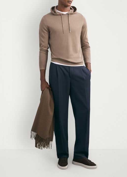 Reiss Holland hoodie van merino wol  - voorkant 2 camel