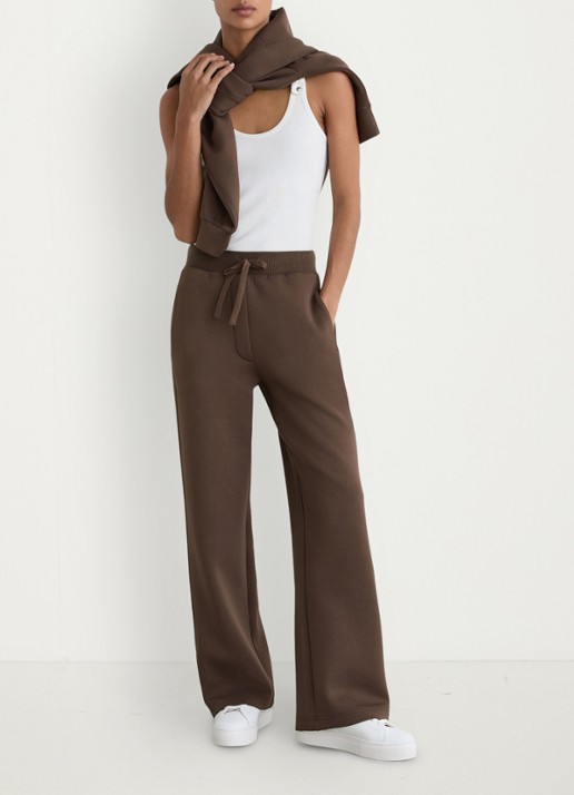 Reiss Laney wide fit joggingsbroek met steekzakken - voorkant 2 donkerbruin