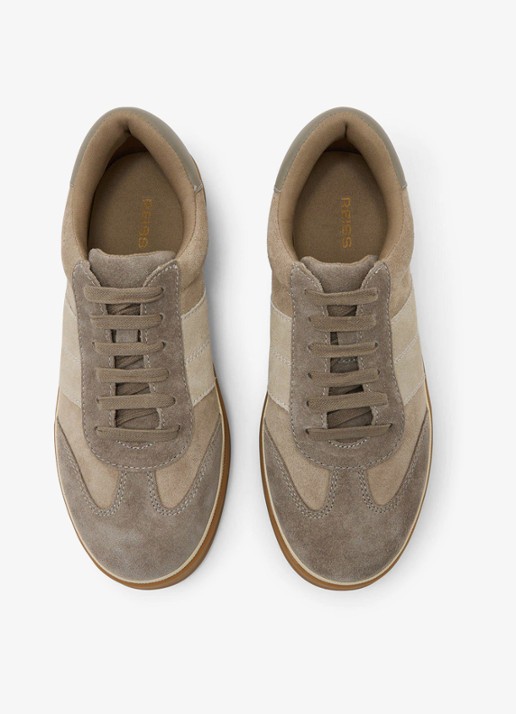 Reiss Lizzie sneaker van suède - detail taupe