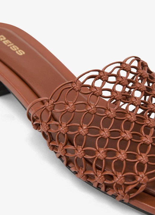 Reiss Mabel slipper met opengewerkt dessin - detail 2 tan / beige
