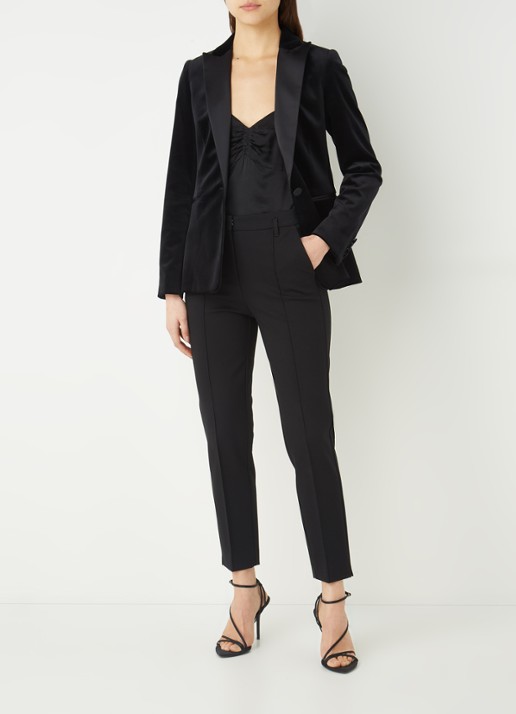 Reiss Opal blazer van fluweel met paspelzakken  - voorkant 2 zwart