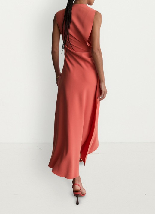 Reiss Petite midi jurk met watervalhals - achterkant 5 koraalroze