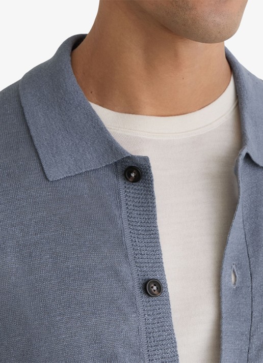 Reiss Rainham fijngebreid vest met borstzak - detail 2 airforce blue / blauw