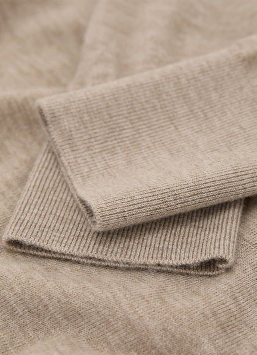 Reiss SADIE Ultra-Soft Merino Wool Crew-Neck Jumper - detail 3 beige