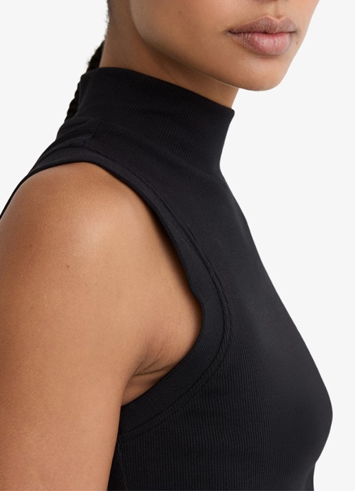 Reiss Simon ribgebreide top met opstaande kraag - detail 3 black / zwart