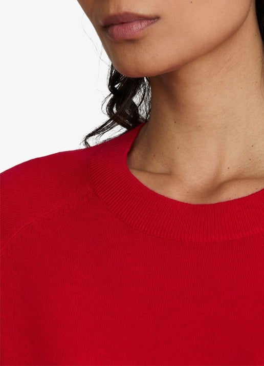 Reiss SUZZIE Ultra-Soft Merino Wool Crew-Neck T-Shirt - detail 2 rood