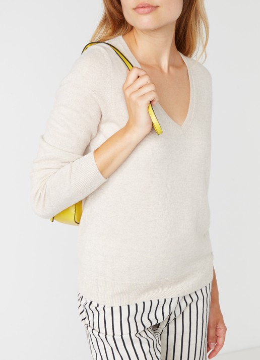 Repeat Fijngebreide pullover van kasjmier met V-hals - detail 4 beige