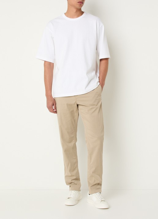 Replay Benni slim fit chino met steekzakken - voorkant 5 zand
