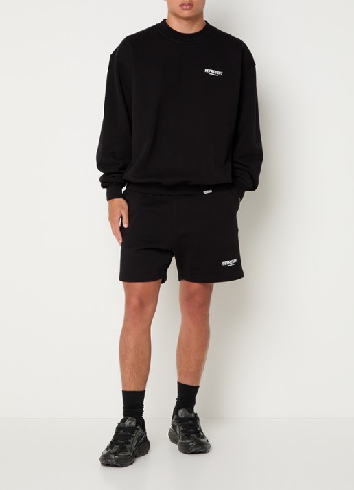 Represent Owners Club sweater met logo- en backprint - voorkant 3 zwart