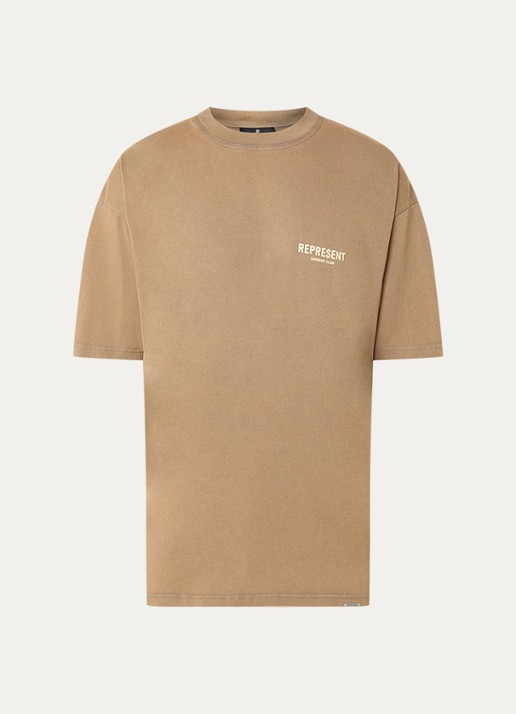 Represent Owners Club T-shirt met logo- en backprint - voorkant camel